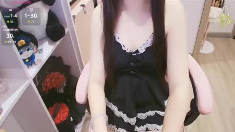 Lee online show from June 5, 11:16 am