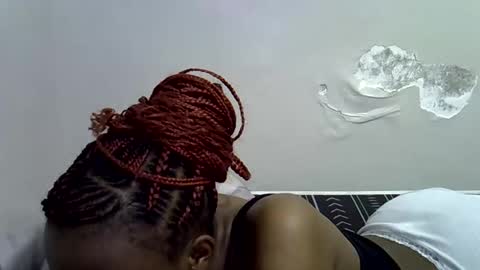 lee baby online show from February 9, 2:26 am