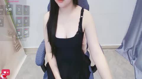 Lee online show from March 5, 12:45 pm