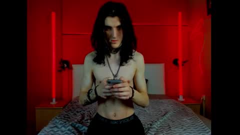 lee twink online show from February 8, 7:28 pm