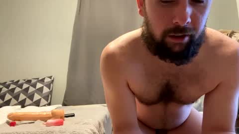 leearonn12 online show from March 1, 10:13 am