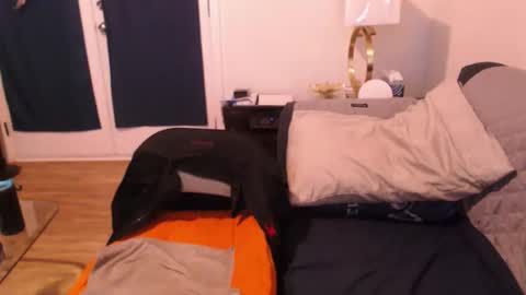 Ebony DeafGuy online show from November 4, 7:29 am