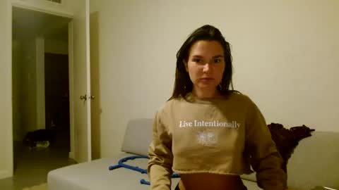 leela luna online show from June 22, 4:09 am