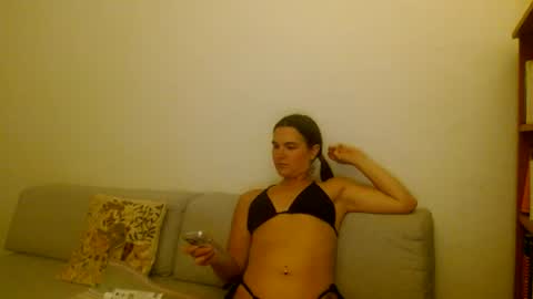 leela luna online show from June 25, 3:39 am