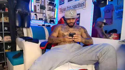 leenar_key online show from February 28, 1:56 pm