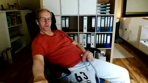 Dave online show from May 23, 11:20 pm