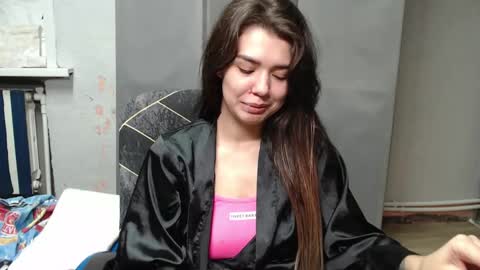 Liya online show from November 5, 9:26 pm