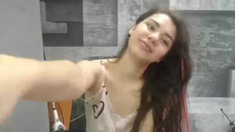 Liya online show from May 12, 4:42 am
