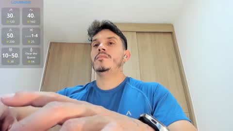 Snapshot of legolas_15 chatting on October 27, 1:42 am Alejandro online show from October 27, 1:42 am