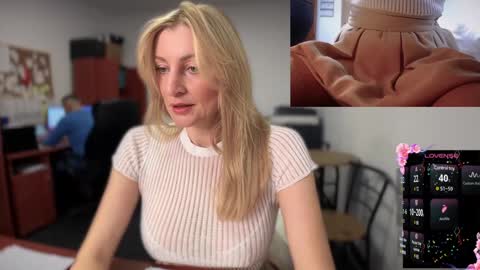 LegsLONG online show from January 3, 7:38 am