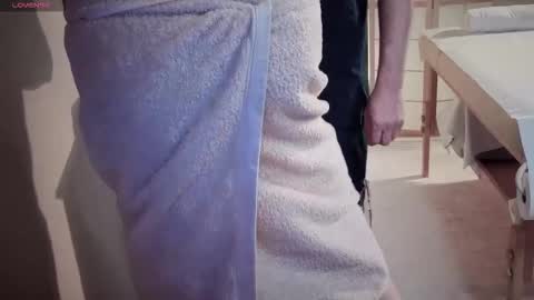 Snapshot of legslong chatting on February 10, 6:06 am LegsLONG online show from February 10, 6:06 am