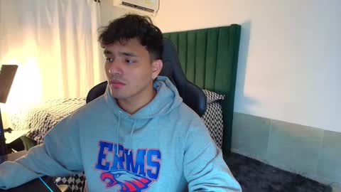  Lei  online show from December 22, 9:12 pm