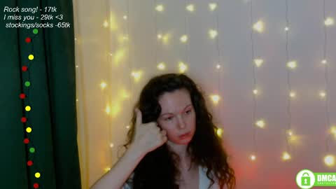 hey Im Leia and I love rock  online show from May 17, 7:10 pm