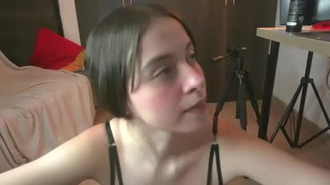 Leah online show from May 16, 12:40 am