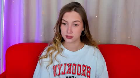 leiawow online show from November 14, 8:46 am