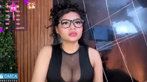 Leidy online show from May 11, 11:16 am
