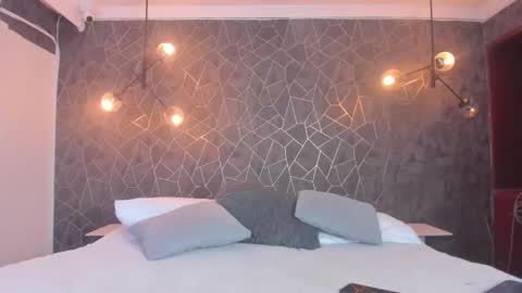 LEIGH ANGELS online show from December 13, 10:48 pm