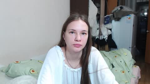 Snapshot of leila_bambi chatting on January 10, 9:34 am leila_bambi online show from January 10, 9:34 am