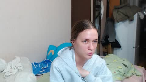 Snapshot of leila_bambi chatting on January 15, 11:08 pm leila_bambi online show from January 15, 11:08 pm