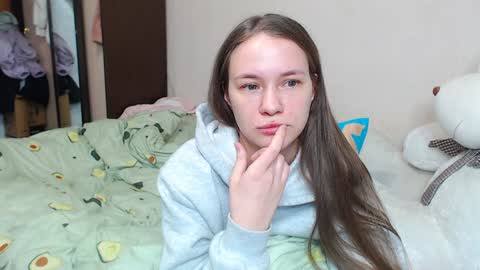 Snapshot of leila_bambi chatting on January 21, 3:48 am leila_bambi online show from January 21, 3:48 am