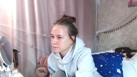 Snapshot of leila_bambi chatting on April 10, 10:53 am leila_bambi online show from April 10, 10:53 am