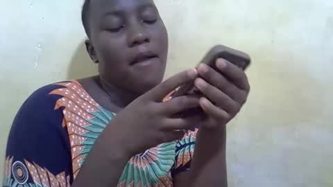 leilah_cute19 online show from May 9, 8:52 am