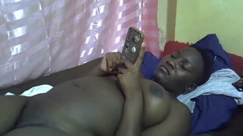 leilah_cute19 online show from May 15, 7:43 pm