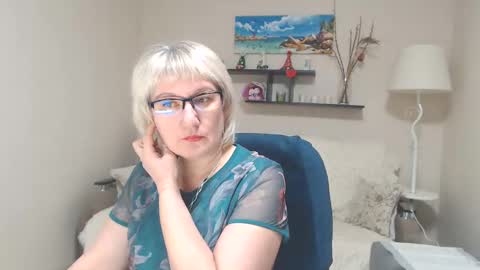 Snapshot of leilamays chatting on January 30, 5:52 am Leila Kinky online show from January 30, 5:52 am