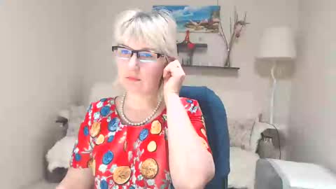 Snapshot of leilamays chatting on March 1, 2:48 am Leila Kinky online show from March 1, 2:48 am