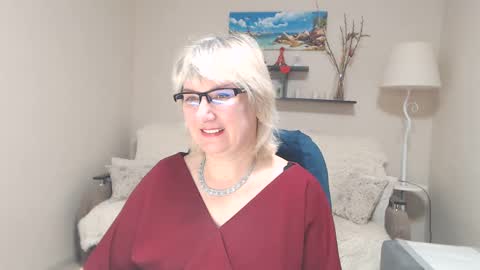 Snapshot of leilamays chatting on March 3, 4:25 am Leila Kinky online show from March 3, 4:25 am