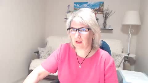 Leila Kinky online show from May 12, 3:36 am