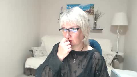 Leila Kinky online show from May 14, 5:14 am