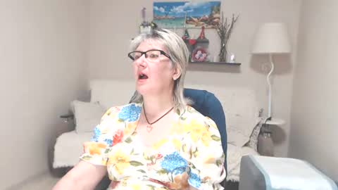Leila Kinky online show from June 27, 4:06 am