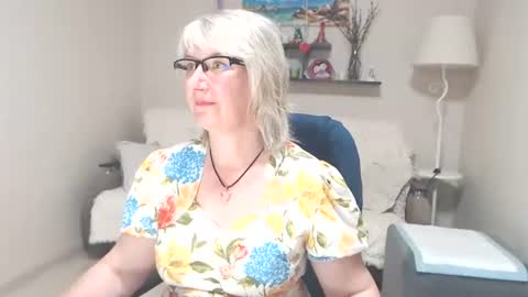 Leila Kinky online show from June 27, 12:22 pm