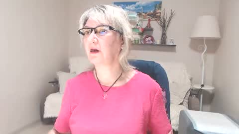 Leila Kinky online show from June 28, 5:02 am