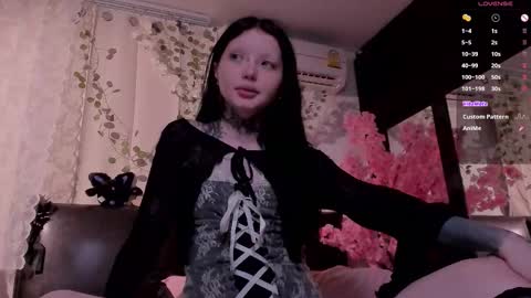 Snapshot of lein_bone chatting on September 22, 3:30 am Lein online show from September 22, 3:30 am