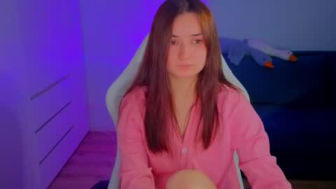 Lelia online show from September 29, 3:06 pm