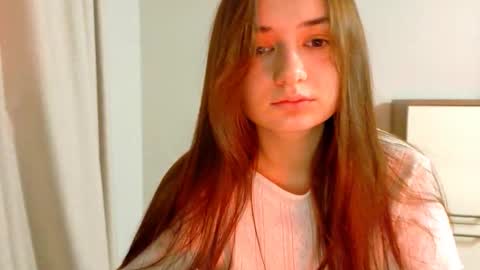 Lelia online show from October 26, 11:53 pm