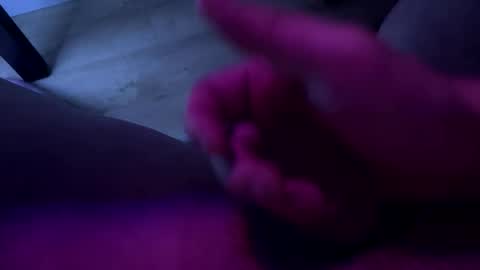 Snapshot of lemaleetsoncock chatting on March 21, 10:20 am lemaleetsoncock online show from March 21, 10:20 am