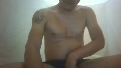Snapshot of len0n_ chatting on September 11, 11:21 am Lenon online show from September 11, 11:21 am