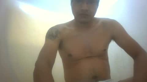 Snapshot of len0n_ chatting on September 16, 11:55 am Lenon online show from September 16, 11:55 am