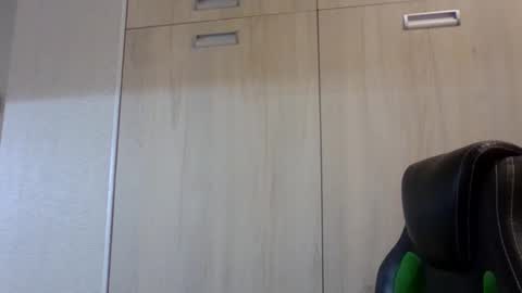 lena6122000 online show from March 28, 10:53 pm