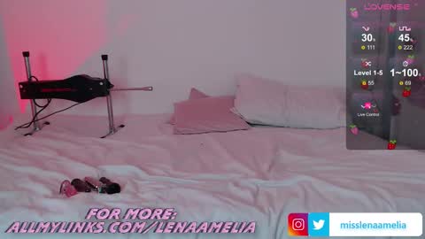 Snapshot of lena_amelia chatting on January 31, 9:26 pm Lena Amelia online show from January 31, 9:26 pm