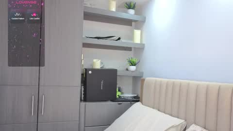 Snapshot of lena_slaave chatting on September 10, 5:35 pm Lena online show from September 10, 5:35 pm