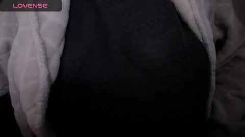 lenagolden online show from October 21, 10:05 am