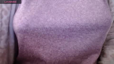 Snapshot of lenagolden chatting on April 7, 12:05 pm lenagolden online show from April 7, 12:05 pm