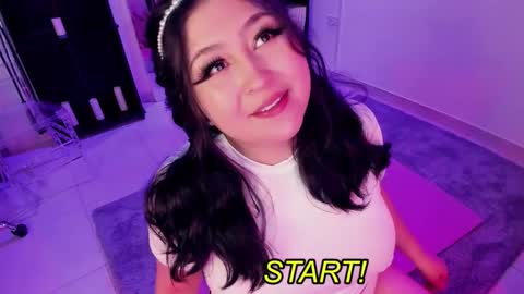 Lenna Kang online show from March 3, 7:31 pm