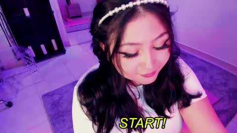 Lenna Kang online show from March 10, 8:14 pm