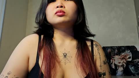 Min online show from April 26, 9:29 am