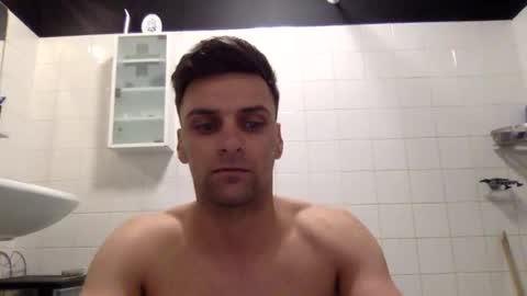 Armando online show from April 2, 10:18 pm